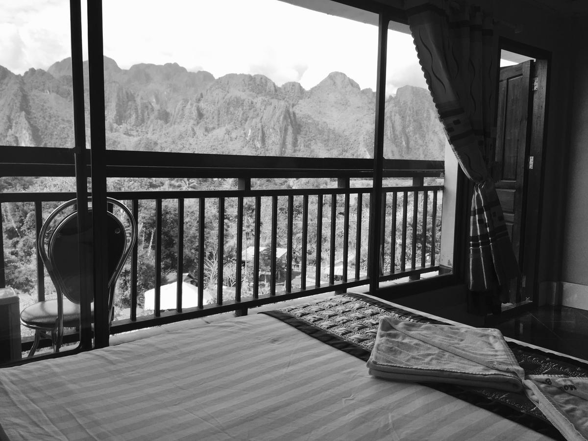 เมาน์เท็น วิว ริเวอร์ไซด์ บูทิก โฮเต็ล Hotel วังเวียง ภายนอก รูปภาพ