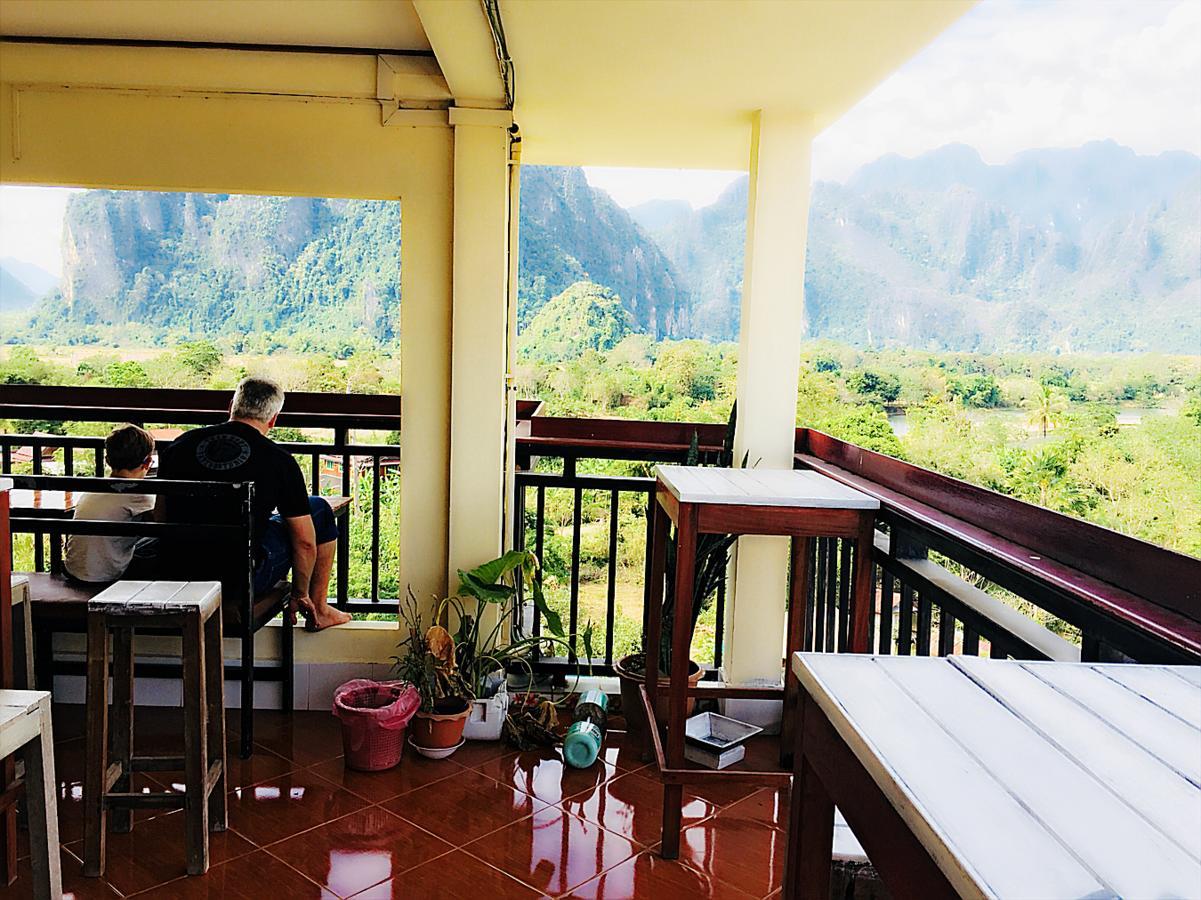 เมาน์เท็น วิว ริเวอร์ไซด์ บูทิก โฮเต็ล Hotel วังเวียง ภายนอก รูปภาพ